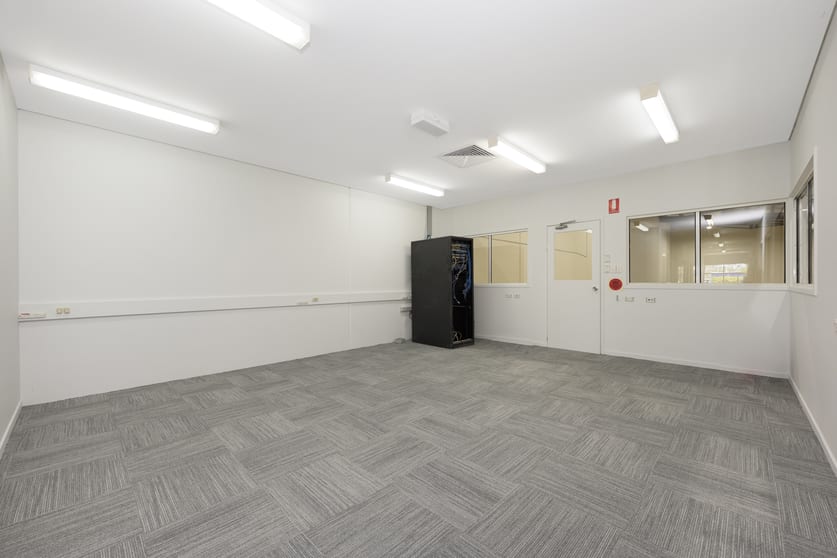 Click to view all images 239 Dalrymple Road Garbutt QLD 4814 - Image 3