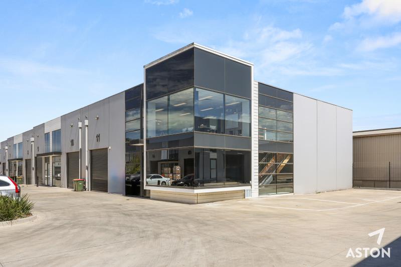 Click to view all images 11/42 McArthurs Road Altona North VIC 3025 - Image 2