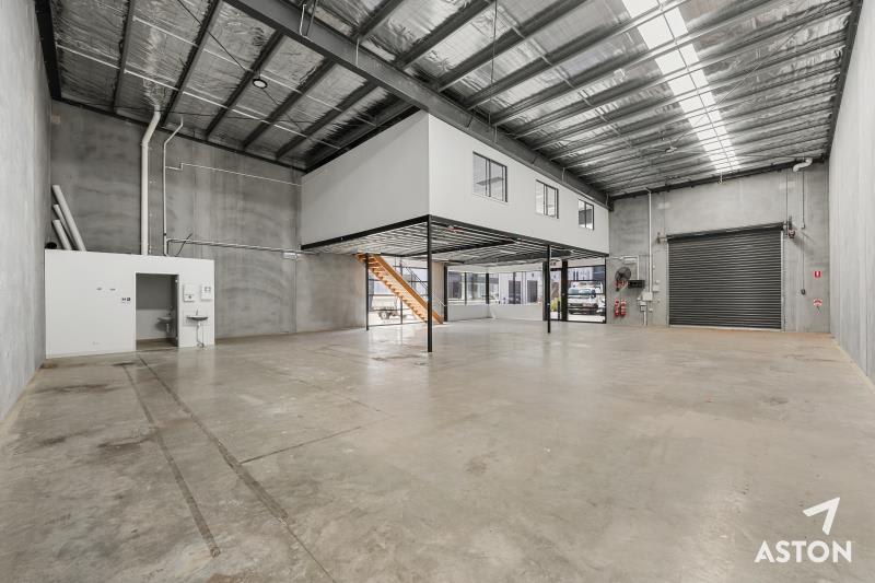 Click to view all images 11/42 McArthurs Road Altona North VIC 3025 - Image 3