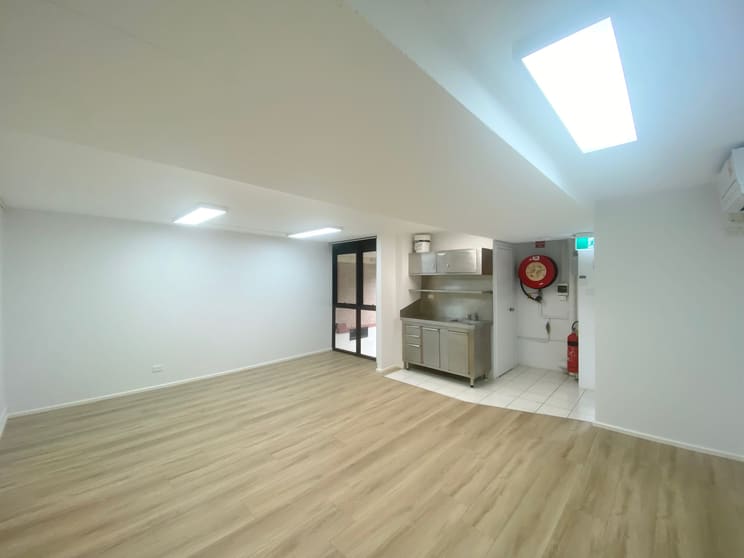Click to view all images 23/11 Macquarie Rd Auburn NSW 2144 - Image 2