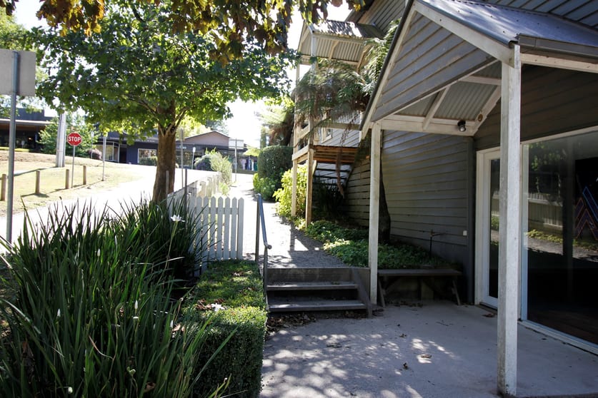 Click to view all images 5/372 Mount Dandenong Tourist Road Sassafras VIC 3787 - Image 2