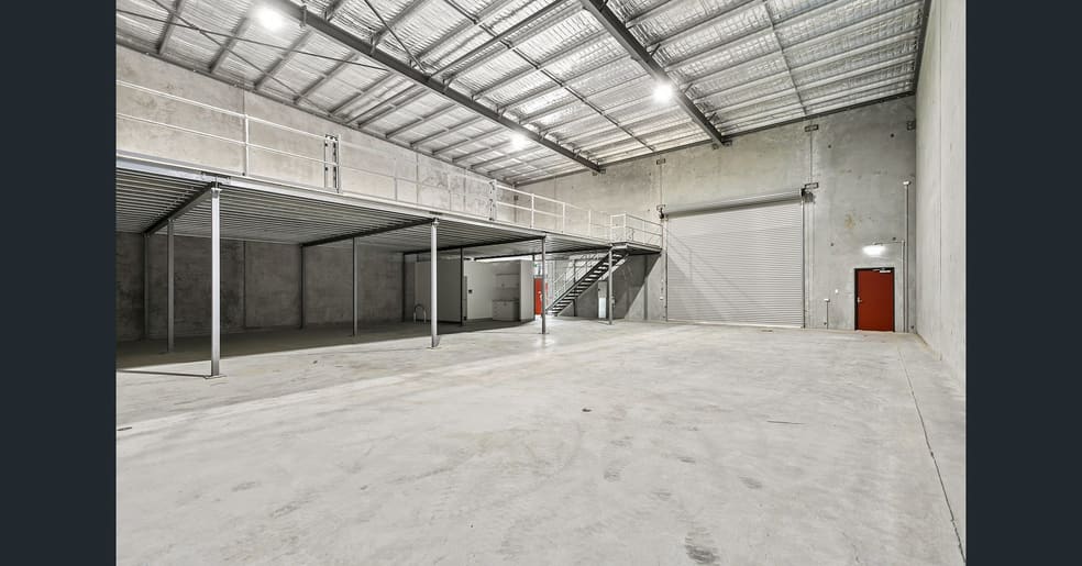 Click to view all images 5/70 Princes Highway Yallah NSW 2530 - Image 2