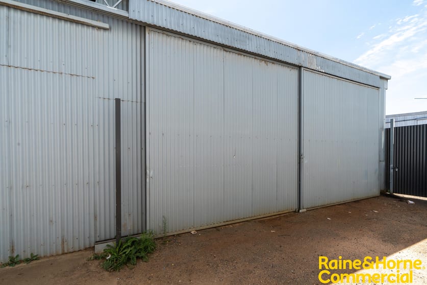 Click to view all images 3/11 Forge Street Wagga Wagga NSW 2650 - Image 1
