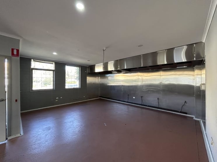 71 Roberts Avenue Mulgrave VIC 3170 - Image 3