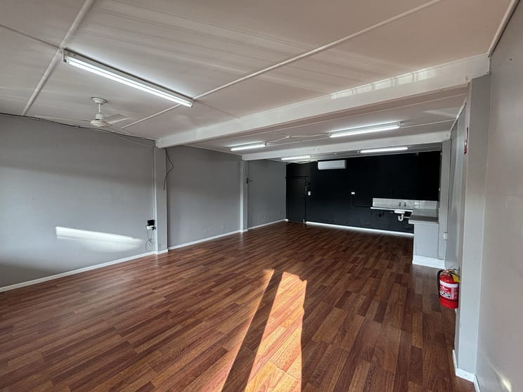 Click to view all images 71/75-77 Wardell Street Ashgrove QLD 4060 - Image 1