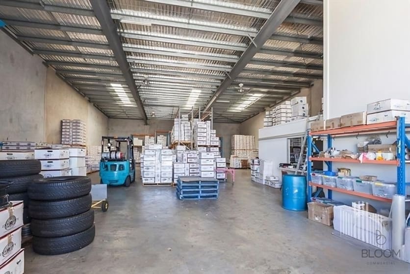 Click to view all images 2/93-95 Kabi Circuit Deception Bay QLD 4508 - Image 2
