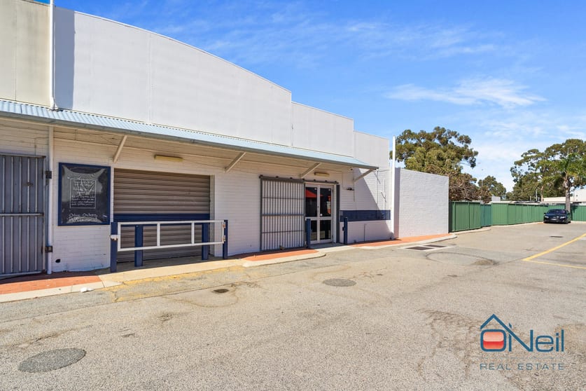Click to view all images 43B River Road Kelmscott WA 6111 - Image 2