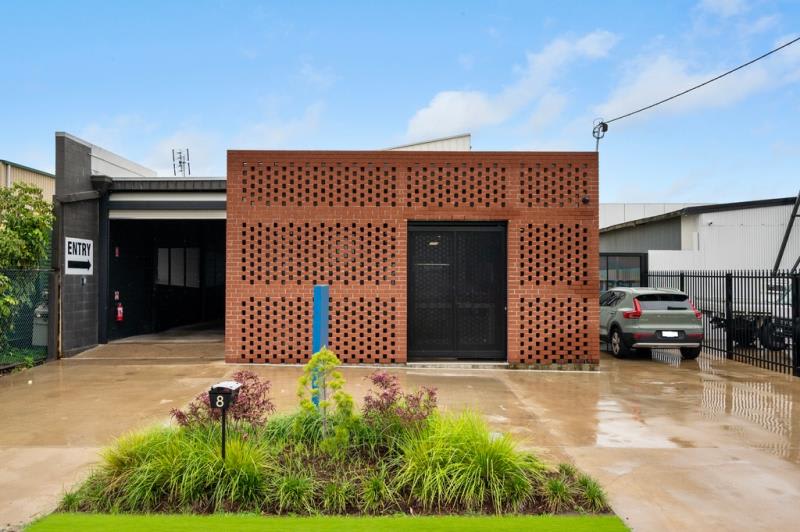 Click to view all images 8 Casey Street Aitkenvale QLD 4814 - Image 1