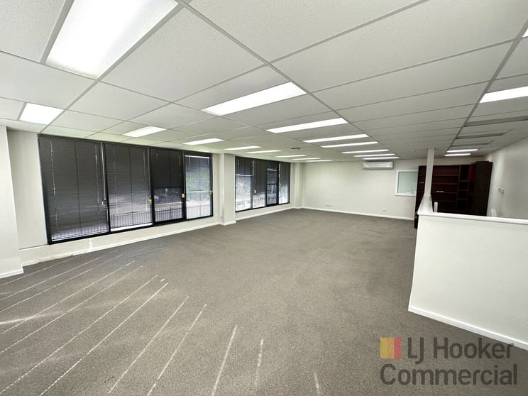 Click to view all images Office, 1/3 Pioneer Avenue Tuggerah NSW 2259 - Image 2