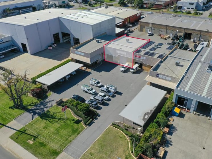 Click to view all images Unit 3/31 Ledgar Road Balcatta WA 6021 - Image 1