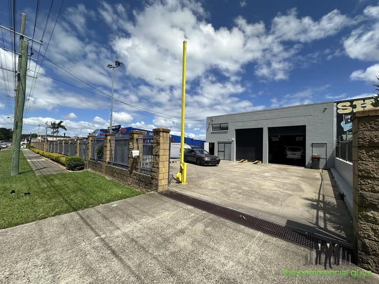 Click to view all images 59 Snook St Clontarf QLD 4019 - Image 1