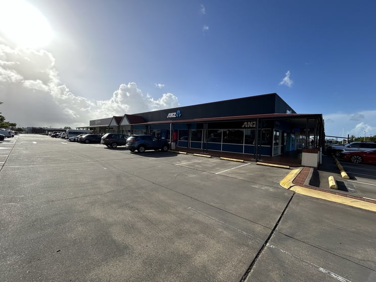 Click to view all images Central Plaza Pialba QLD 4655 - Image 3