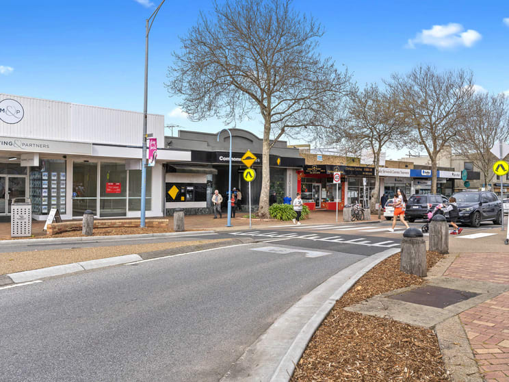 Click to view all images 160B Main Street Mornington VIC 3931 - Image 2