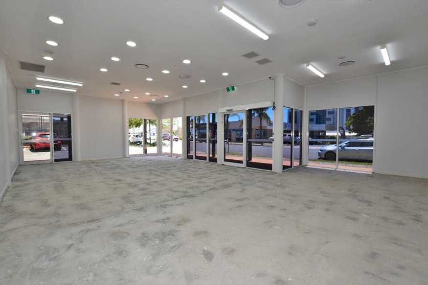 Click to view all images 3/15 See Street Bargara QLD 4670 - Image 2
