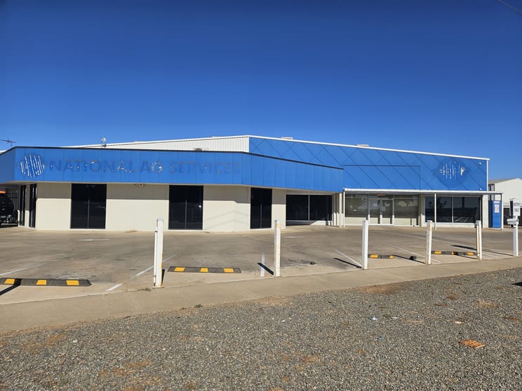 Click to view all images 17-19 Eleventh Street Mildura VIC 3500 - Image 1