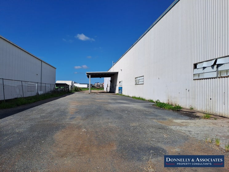Click to view all images 45 Suscatand Street Rocklea QLD 4106 - Image 1