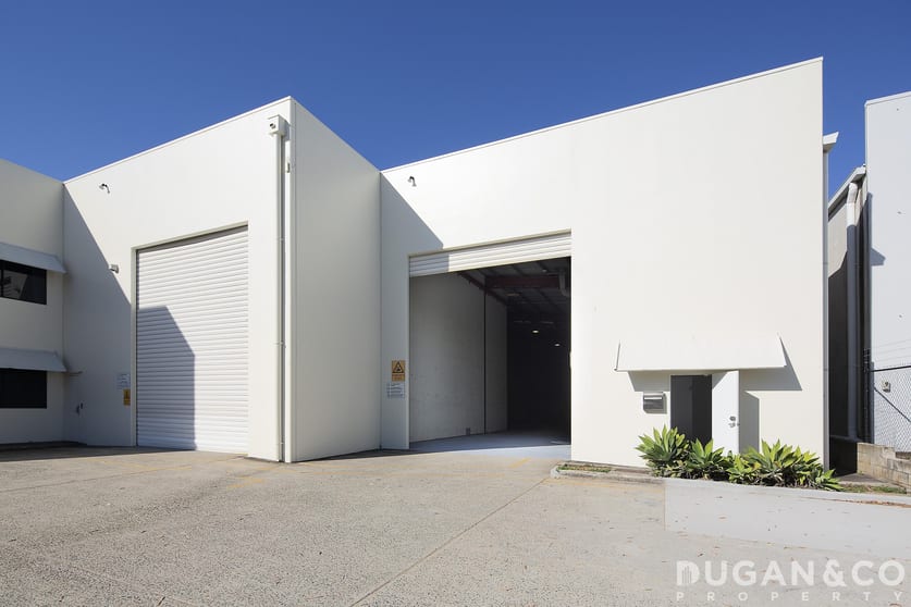 Click to view all images 2/16 Container Street Tingalpa QLD 4173 - Image 2
