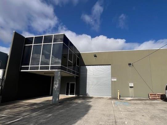 Click to view all images 34 Knight Ave Sunshine VIC 3020 - Image 1
