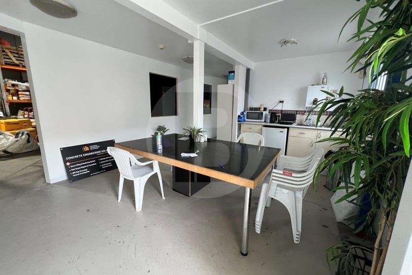Click to view all images 16/10-14 BODEN ROAD Seven Hills NSW 2147 - Image 3