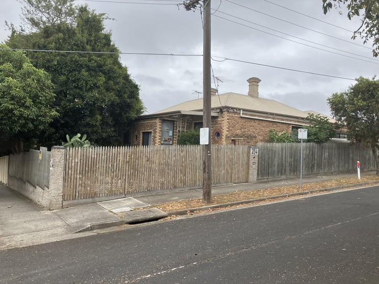 Click to view all images 284 Latrobe Terrace Newtown VIC 3220 - Image 1