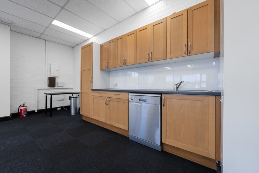 Click to view all images 6/10 Canning Highway South Perth WA 6151 - Image 3