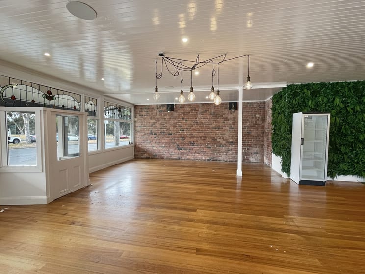 Click to view all images 404 Ryrie Street East Geelong VIC 3219 - Image 3
