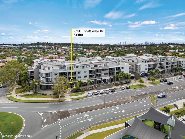 Click to view all images 9/2 Acacia Court Robina QLD 4226 - Image 2