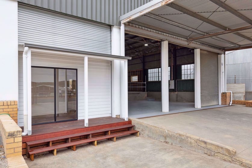 Click to view all images 12 Melbourne Road Brown Hill VIC 3350 - Image 3