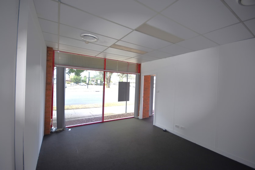 Click to view all images 2A/1108 Waugh Road Lavington NSW 2641 - Image 3