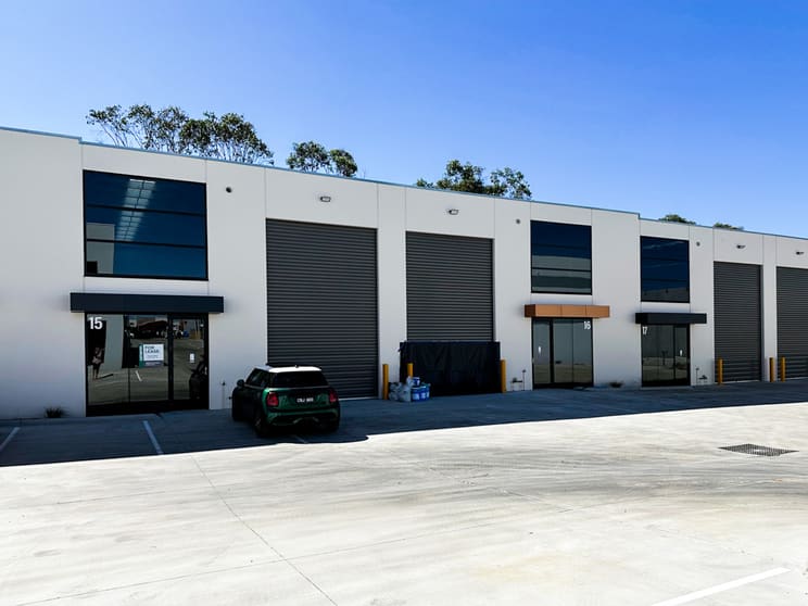 Click to view all images 15/10 Speedwell Street Somerville VIC 3912 - Image 3