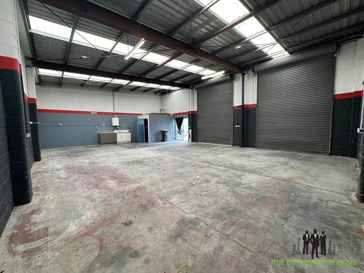 Click to view all images 4/13 Industry Dr Caboolture QLD 4510 - Image 2