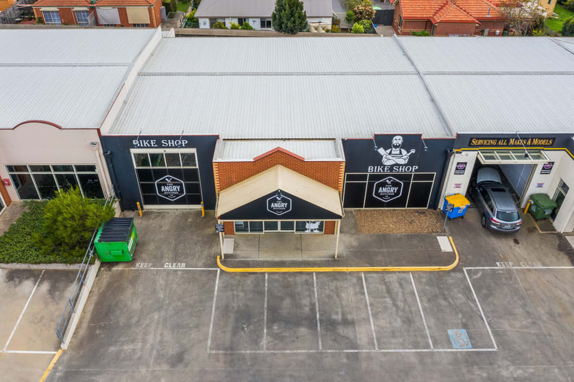 Click to view all images 80 Horne Street Sunbury VIC 3429 - Image 2