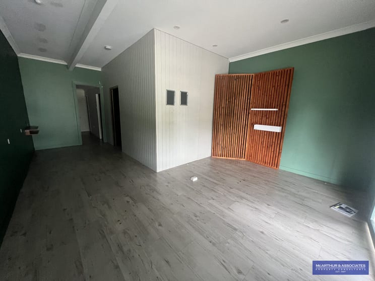 Click to view all images Koongal QLD 4701 - Image 2