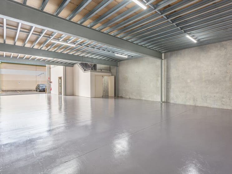 Click to view all images 20/12 Stanton Road Seven Hills NSW 2147 - Image 3