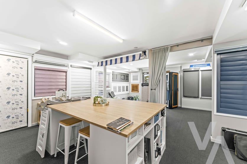 Click to view all images 2/200 Macquarie Road Warners Bay NSW 2282 - Image 3
