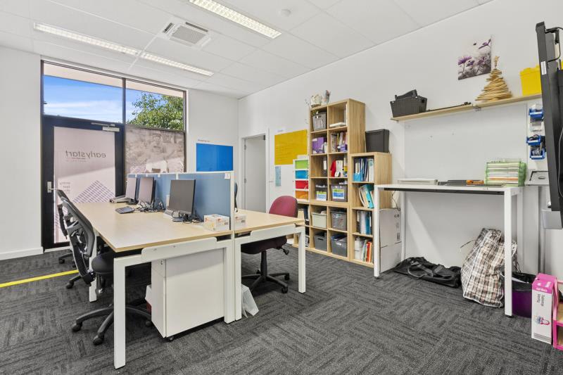 Click to view all images Unit 9, 32 Bayfield Street Rosny Park TAS 7018 - Image 2