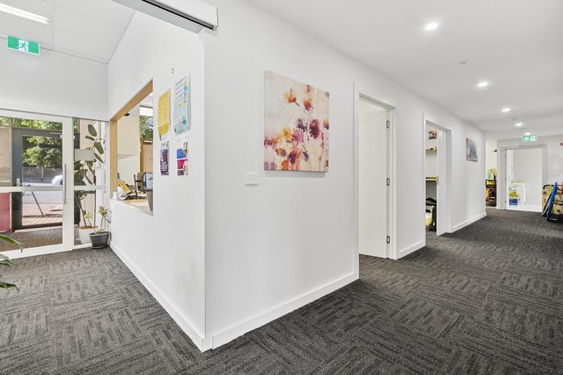 Click to view all images Unit 9, 32 Bayfield Street Rosny Park TAS 7018 - Image 3
