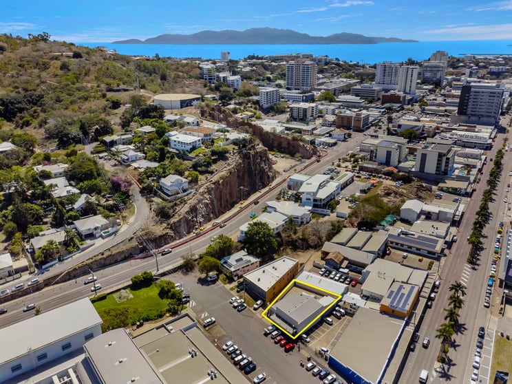 Click to view all images 1 Jones Street Townsville City QLD 4810 - Image 3