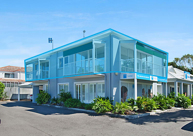 Click to view all images 4/57-59 Mary Street Noosaville QLD 4566 - Image 1