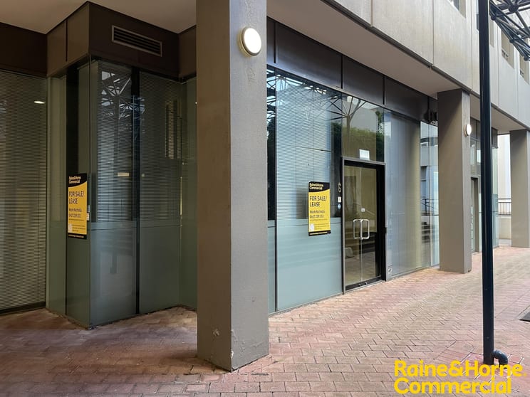 Click to view all images 6/16 Moore Street City ACT 2601 - Image 3