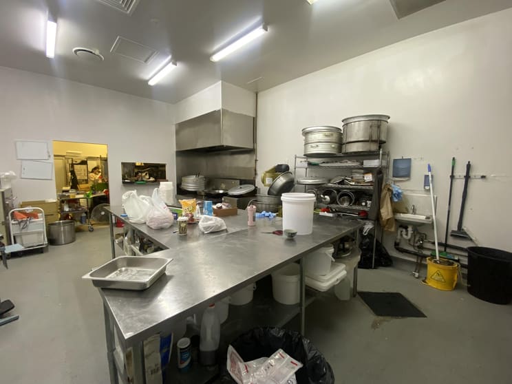 Click to view all images 4/91 Ewing Road Woodridge QLD 4114 - Image 3