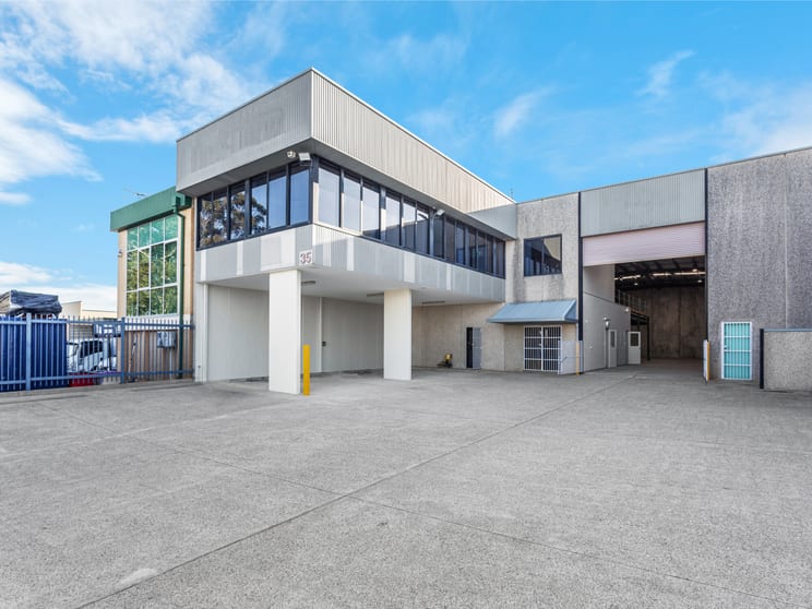 Click to view all images Wetherill Park NSW 2164 - Image 1