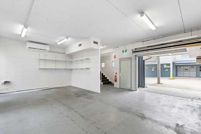 Click to view all images 7/27 Annie Street Wickham NSW 2293 - Image 2