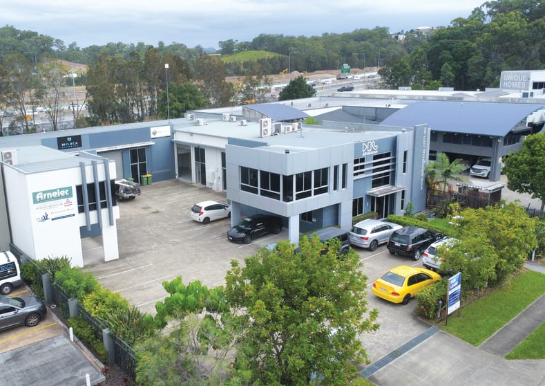 Click to view all images 2/44 Township Drive Burleigh Heads QLD 4220 - Image 1