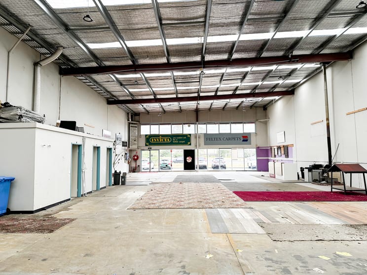 Click to view all images 2/544 Frankston - Dandenong Road Carrum Downs VIC 3201 - Image 3