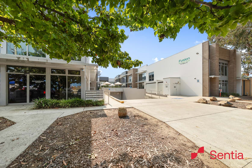 Click to view all images Unit 14/27 Yallourn Street Fyshwick ACT 2609 - Image 1