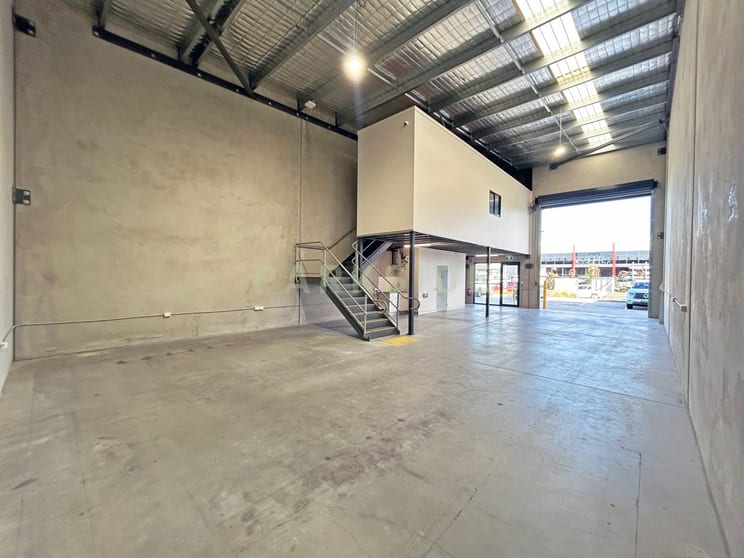 Click to view all images 6/10 Yato Road Prestons NSW 2170 - Image 3