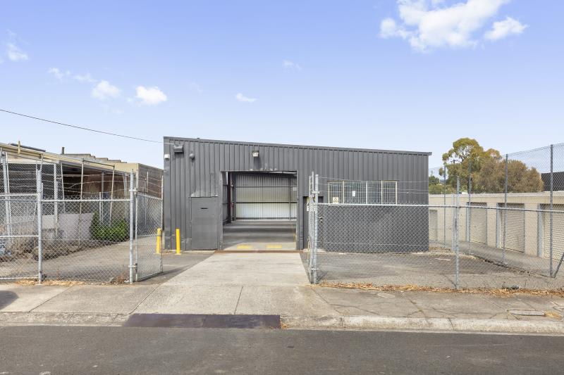 Click to view all images 5 Grenville Street/5 Grenville Street Newtown VIC 3220 - Image 3