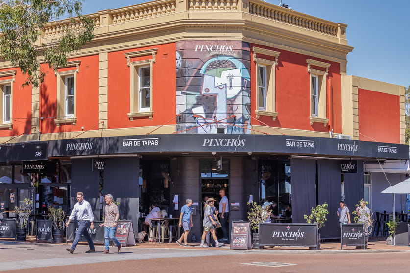 Click to view all images 747 Newcastle Street Leederville WA 6007 - Image 2