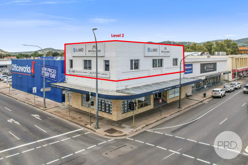Click to view all images 2 Brisbane Street Tamworth NSW 2340 - Image 2
